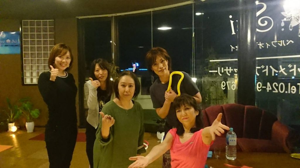 月礼拝(ヨガ) 新月