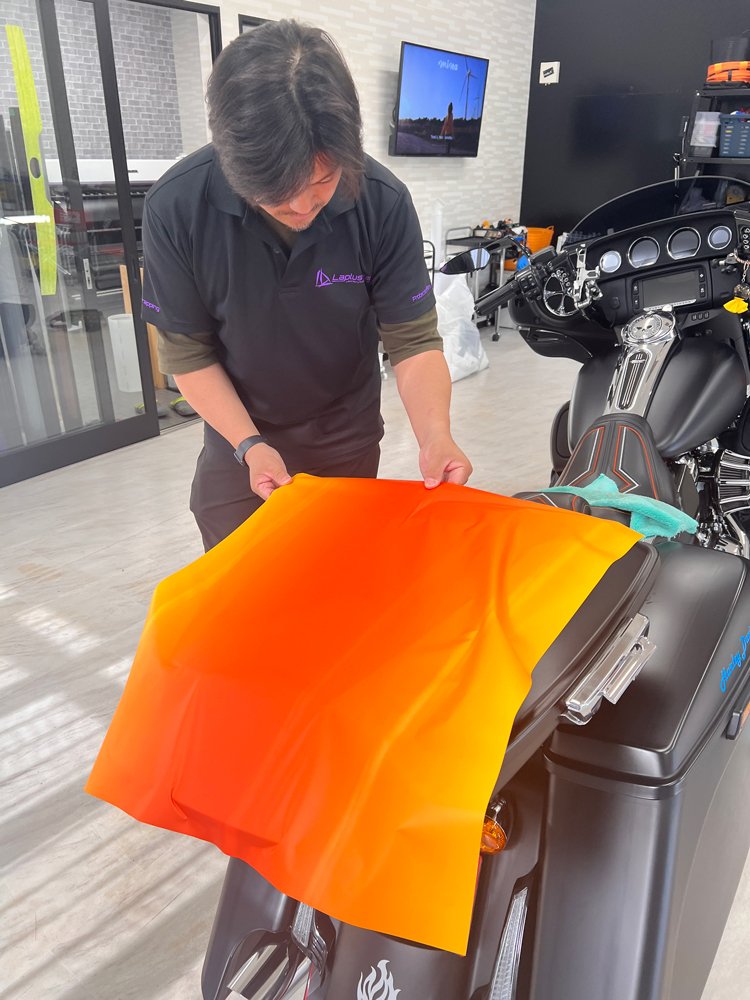 【HARLEY-DAVIDSON Street Glide】バイクラッピング