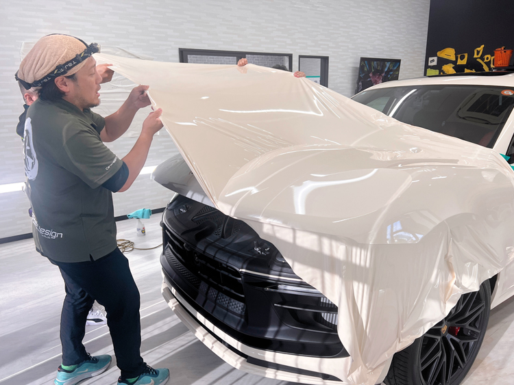 ポルシェ マカン GTS フルラッピング