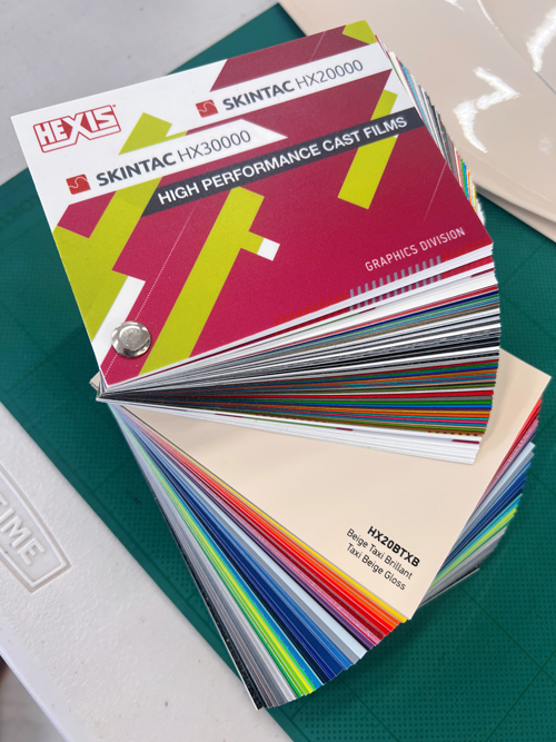 ポルシェ マカン GTS フルラッピング