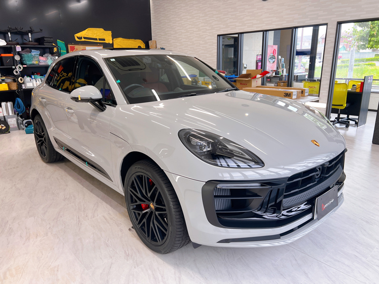 ポルシェ マカン GTS フルラッピング