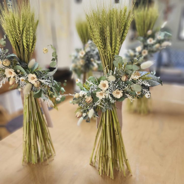 8月基礎クラスのドライフラワーレッスン①